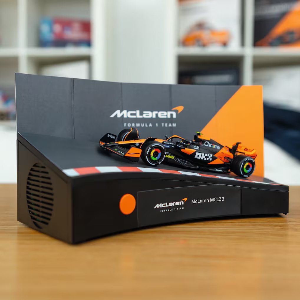 McLaren Racing Advent Calendar Model Kit